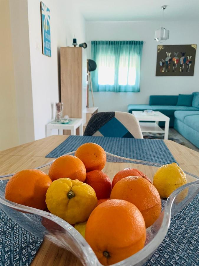 Villa ,,Sea Breeze,, - Home By The Sea Néa Ankhíalos エクステリア 写真