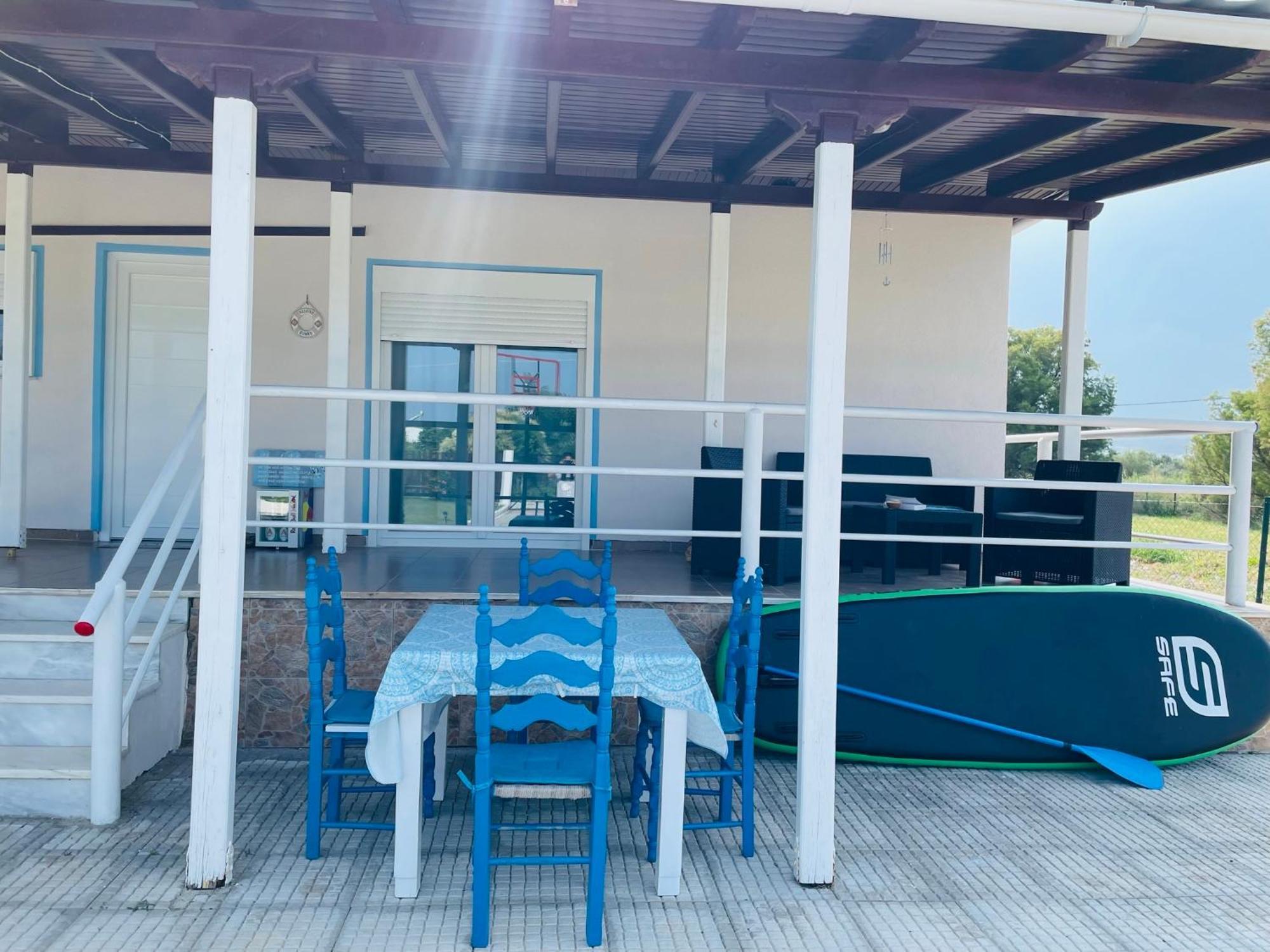 Villa ,,Sea Breeze,, - Home By The Sea Néa Ankhíalos エクステリア 写真