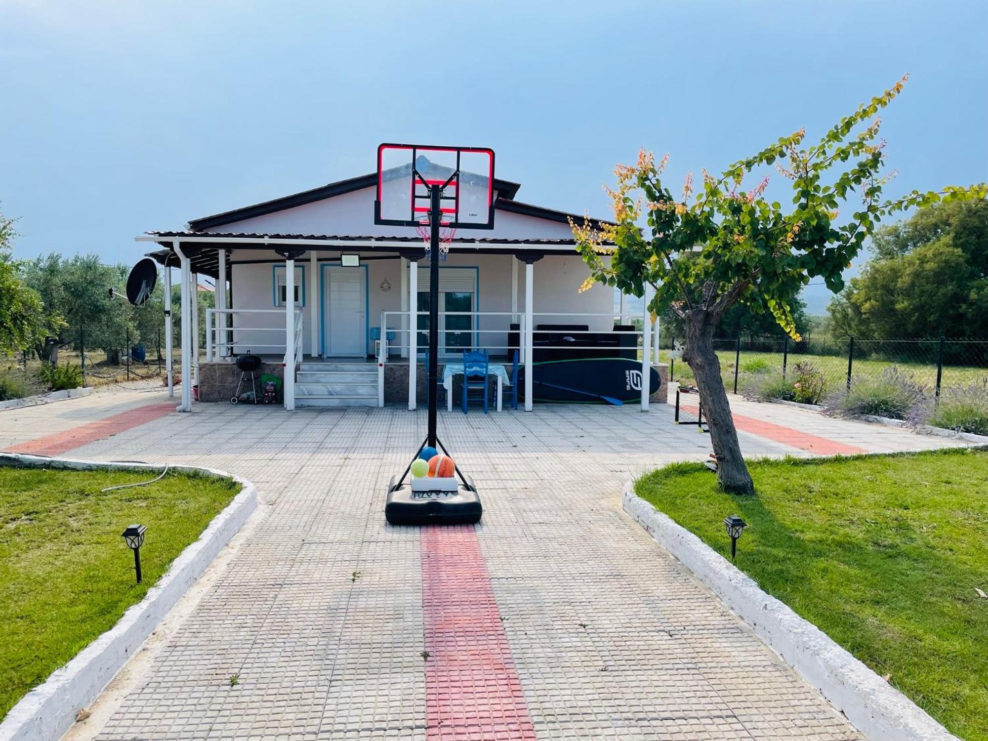Villa ,,Sea Breeze,, - Home By The Sea Néa Ankhíalos エクステリア 写真